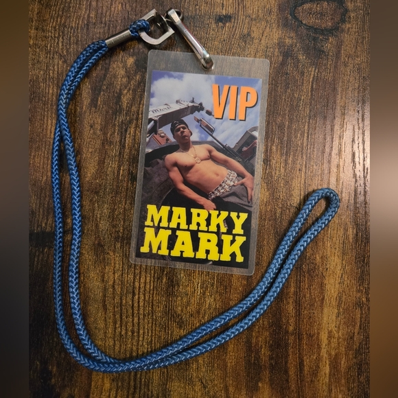 Marky Mark And The Funky Bunch VIP Laminate Mark Wahlberg Vintage 90's Merch - Picture 1 of 5